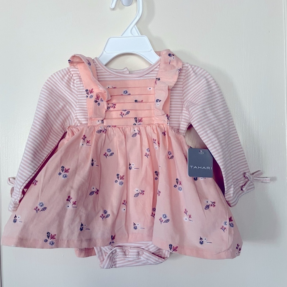 Tahari Corduroy Jumper 2-Piece Set, Peach/Coral Floral, Size 3-6 months